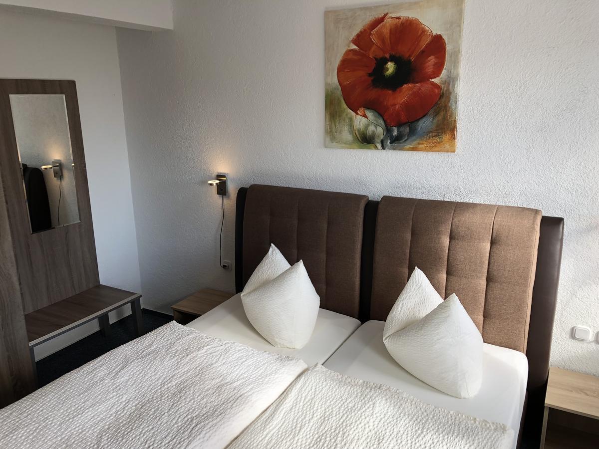Landhotel & Restaurant "Fahrenkamp" Rowitz Eksteriør billede
